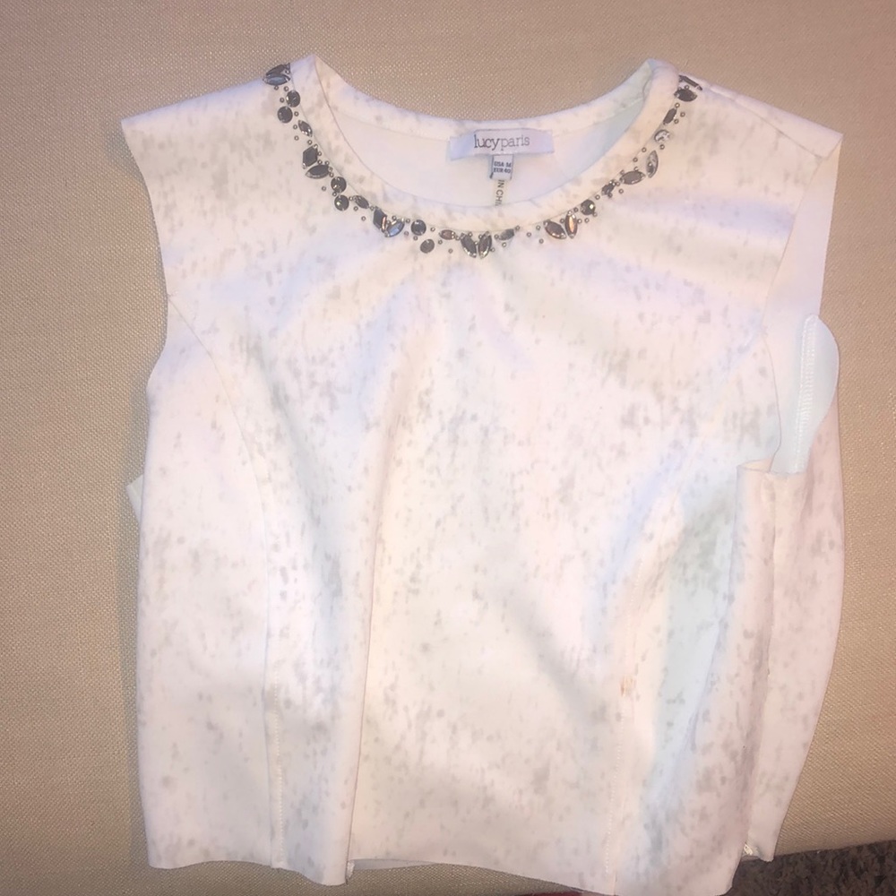 Shorter top beautiful